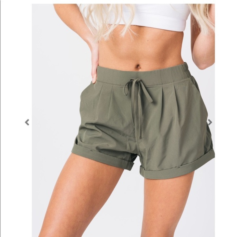 NWT Zyia Olive Summer Short